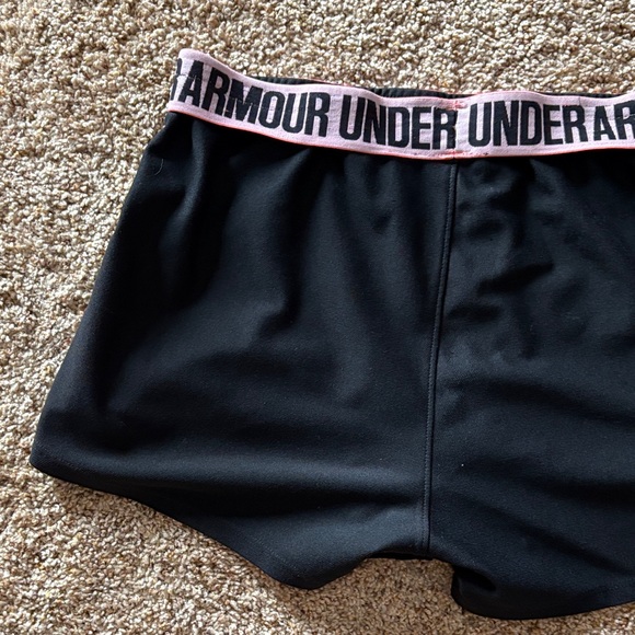 Under Armour Women's Black Shorts with Pink Waistband - Picture 4 of 5